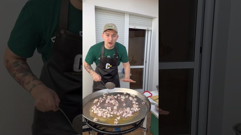 ARROZ CON MARISCO 🦐 en PAELLA! #viral #marisco #viral #short