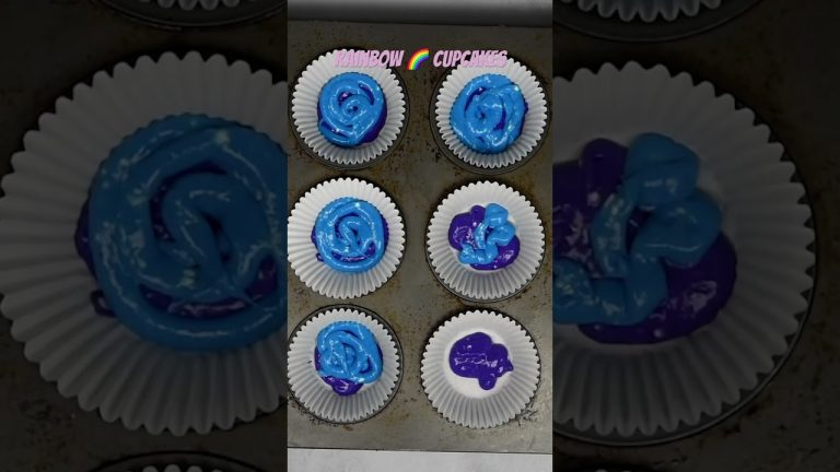 RAINBOW CUPCAKES #recipe #easy #shorts #cupcakes LINK IN DESCRIPTION #buttercream #rainbow