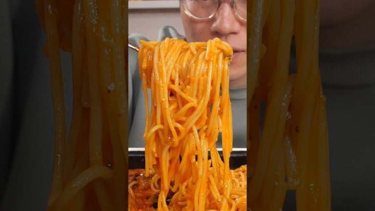 chicken oil spaghetti 🐓🍜 #food