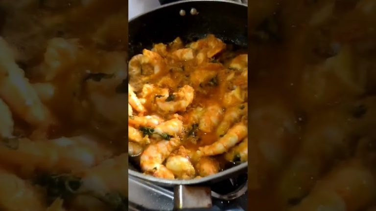 Prawn masala recipe and crab masala #sundayspecial #crab #prawns # seafood
