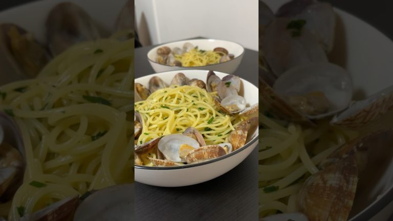 [ ボンゴレビアンコ]我が家の閣下(妻)のご要望でボンゴレをお作りする動画#shorts