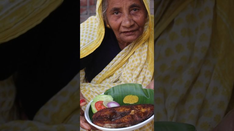 Fish fry | wallago attu | বোয়াল মাছ ভাজা | Bengali food recipes | #youtubeshorts#shorts #shortvideo