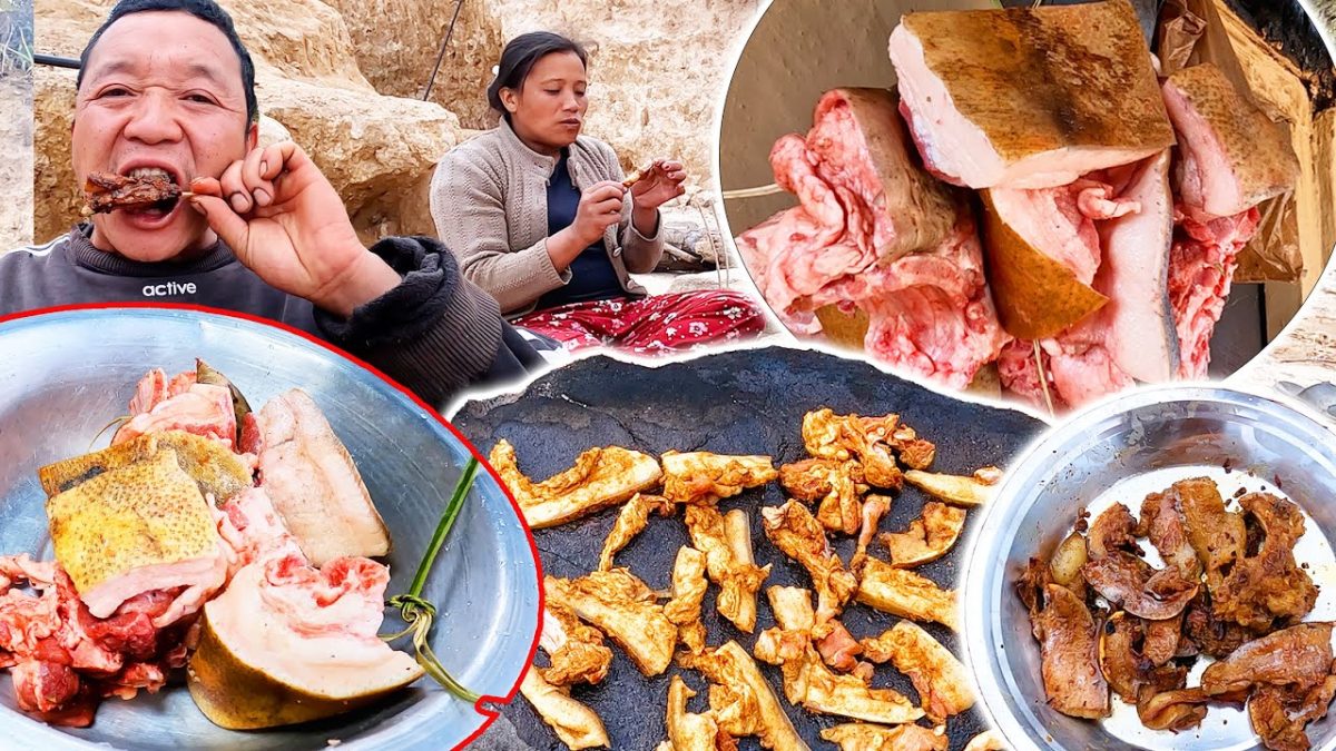 We are cooking enjoying Pork stone BBQ || our in the farm house @bhumivillagevlogs