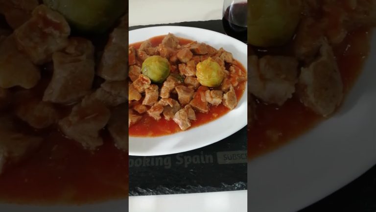 AWESOME Spanish Food #shortvideo #traditionalfood #spanishfood #porkrecipe #comfortfood #cooking