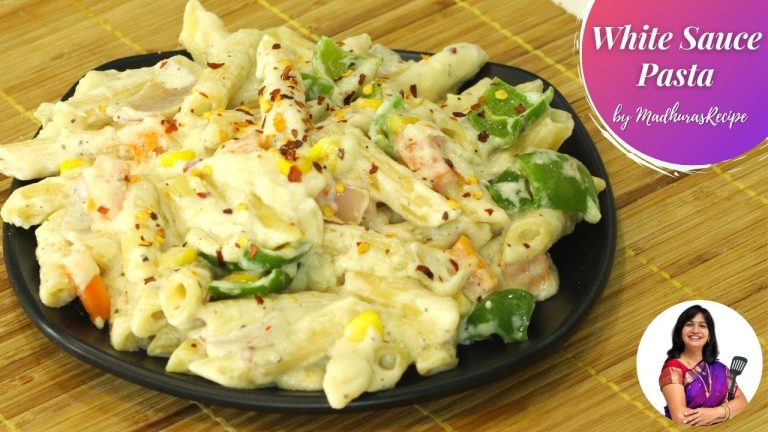 क्रिमी कॅफे स्टाईल व्हाईट सौस पास्ता | Cafe style Creamy White sauce pasta Recipe | MadhurasRecipe