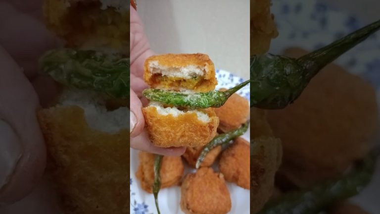 #shorts 💥 Special Vada Pav😋Vada Pav Bhaji 👌recipe|Bread Vada Pav#comedy😁😁#ytshorts #shortsfeed #vada