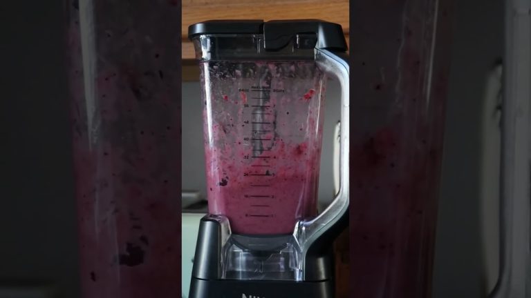 Easy snack for kids to keep them full & healthy #youtubeshorts #kidssnackideas #lifestylevlogger