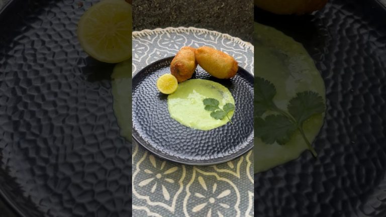 crispy bread roll | bread roll recipe #youtubeshorts #recipe #shortvideo #viral #food #breadrecipe