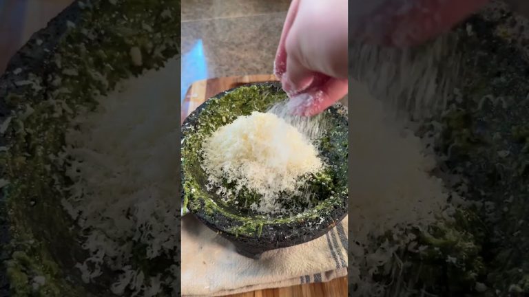 Pesto Chicken Sliders! #shorts #pesto #chicken #sliders #food #cooking #recipe