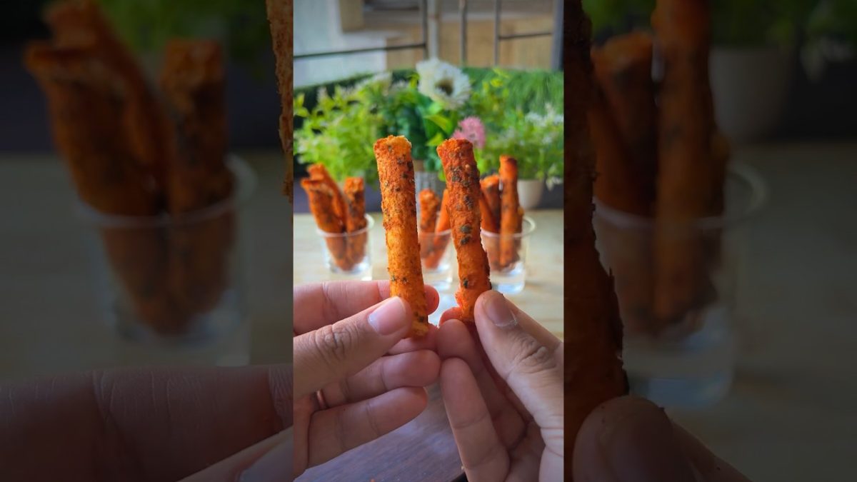 #shorts Cheesy Chilli Garlic Bread Sticks #easyrecipe #ashortaday
