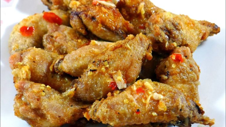 Fish Sauce Chicken Wings – Canh ga chien nuoc mam | Helen's Recipes