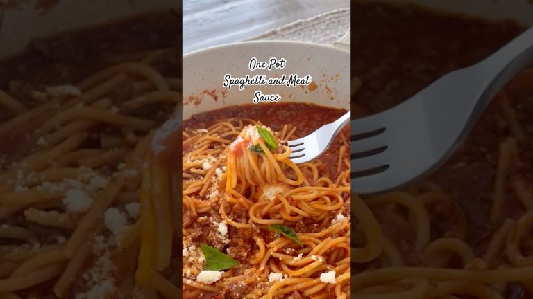 One Pot Spaghetti and Meat Sauce