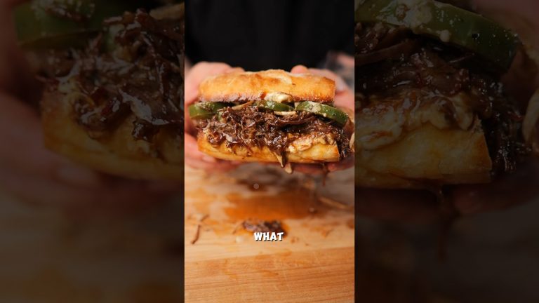 Best sandwich to make at home Shredded bbq beef #bbq #bbqbeef #bbqlovers #sandwich