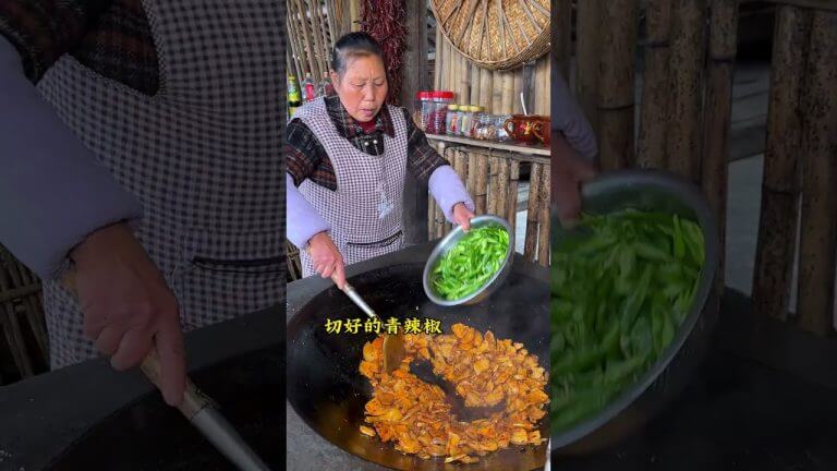 Bữa ăn cơm cùng gia đình p2407 ,가족과의 식사 ,#shorts