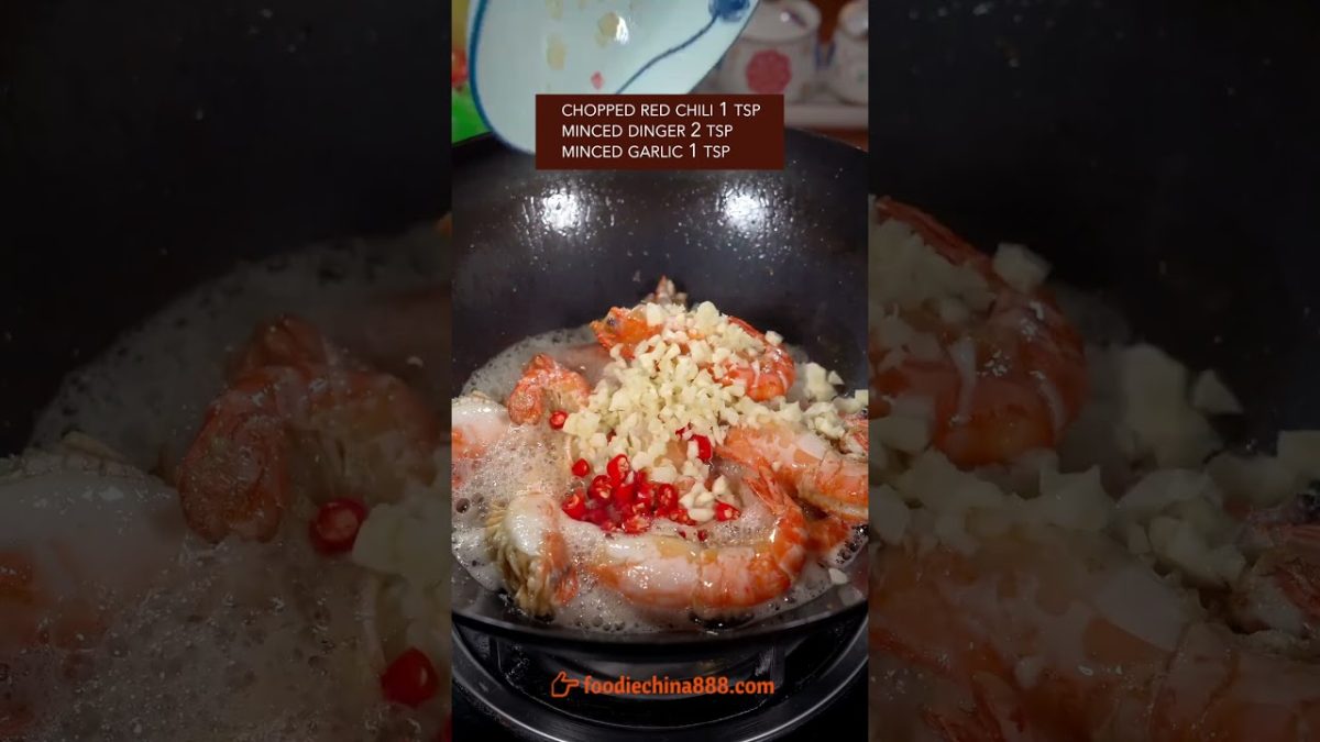 HOW TO EAT GIANT FRESHWATER PRAWN LIKE A PRO? #recipe #cooking #chinesefood #prawns #shellfish