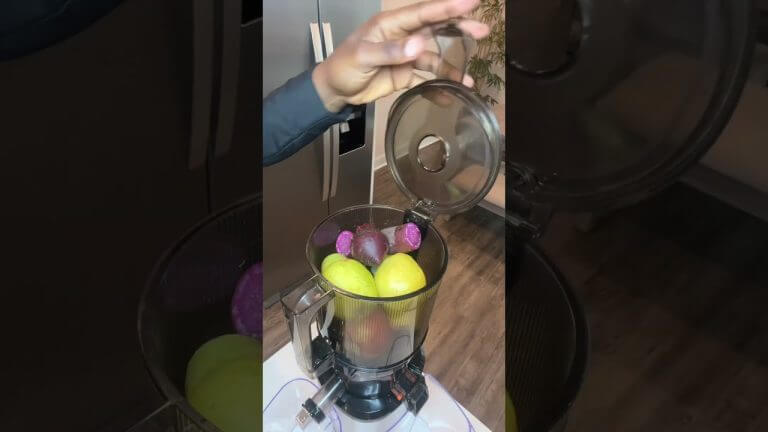 3 Juices to Lower Blood Pressure #bloodpressure #healthylifestyle #juice