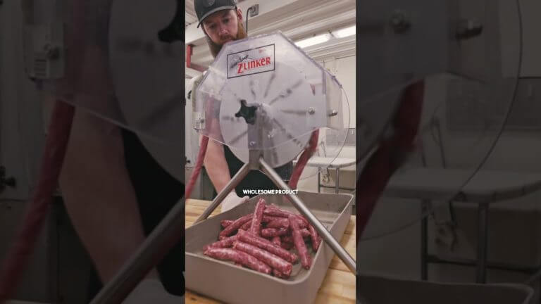 🚨Calling all breakfast lovers! New YouTube video coming to the channel at 6 PM EST! #shorts