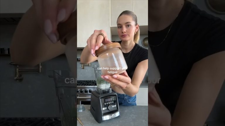 My 7 Day No Sugar Challenge is now available as an EBOOK!! Link below! #nosugar #healthylifestyle