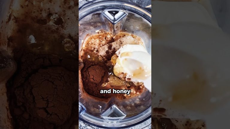 Weight Gain Smoothie |Energy boosting smoothie#viral #shortsvideo #smoothie #bestsmoothie