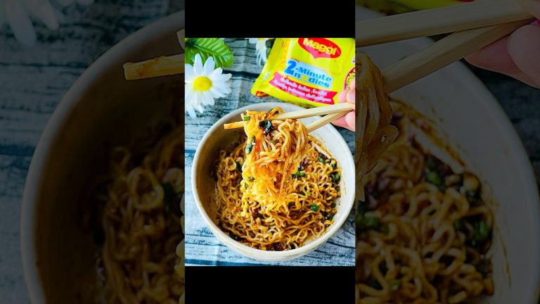 😮Trending Korean style Maggi recipe| Viral Chilli Garlic Maggi #shorts #koreanfood