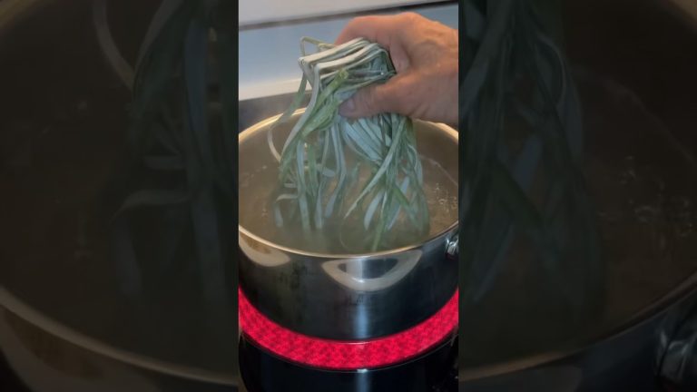 Shrimp Pasta on Mover's Easy Sunday #shrimppasta