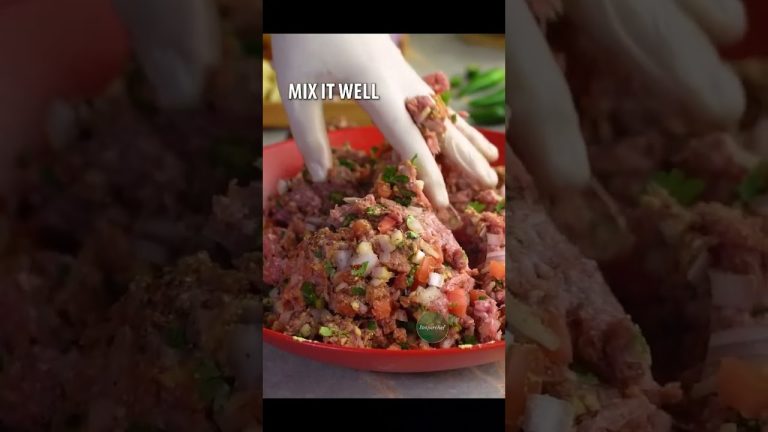 How to make Beef Chapli Kabab at Home 😋 #Shorts #food #foryou #SooperChef