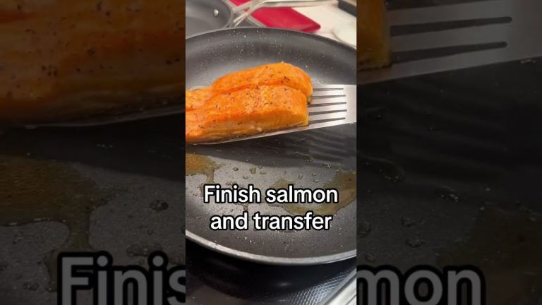 Creamy spicy salmon pasta! #shorts