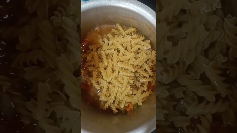 जल्दी बनने वाला पास्ता।।pasta recipe ll cooker pasta #pastarecipe  #shorts