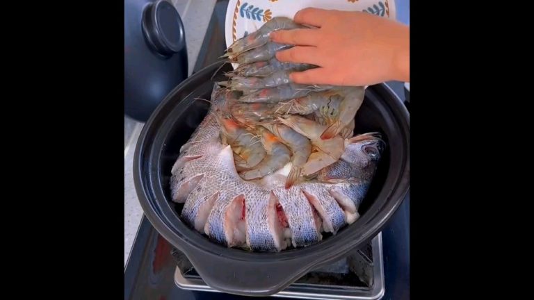 Chainese Fish Recipe #youtubeshorts #viralvideo #shortsfeed  #trending #trendingshorts #bollywood