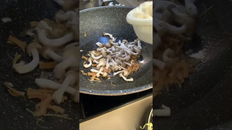 #scallop#jamur#seafood#scallopkering#shrotsvideo#shrots#yummygoodness#chinesefoodcooking#dinnertime#