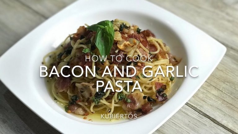 Bacon and Garlic Pasta | Kubiertos