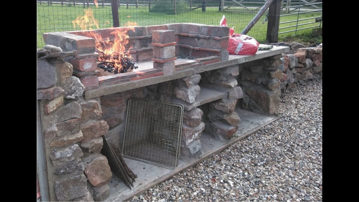 DIY Brick BBQ, Start to Finish