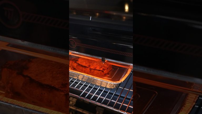 Cooking steak with a broiler!! #steak #barbecue #shorts