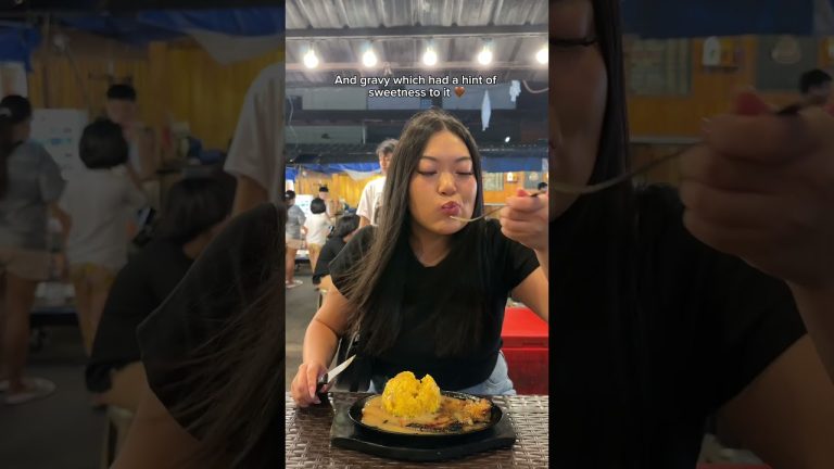 Everything I ate for $20 at Ugbo Street in Manila 🦑🔥🍨