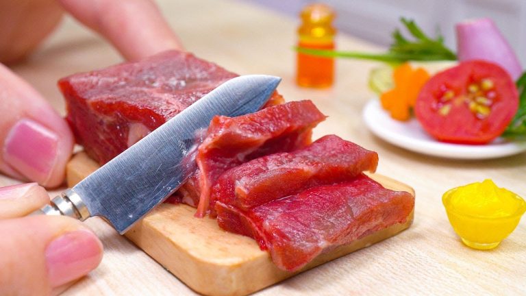 Perfect Miniature Steak Recipe | Amazing Tiny Pan Fried Beef Tutorial | Best Of Miniature Cooking