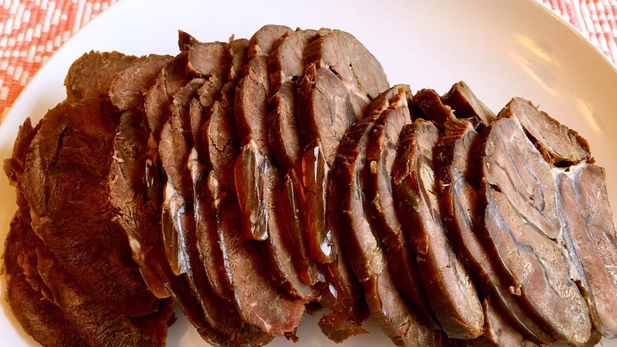 The BEST Braised Beef Shank 滷牛肉 CiCi Li – Asian Home Cooking Recipes