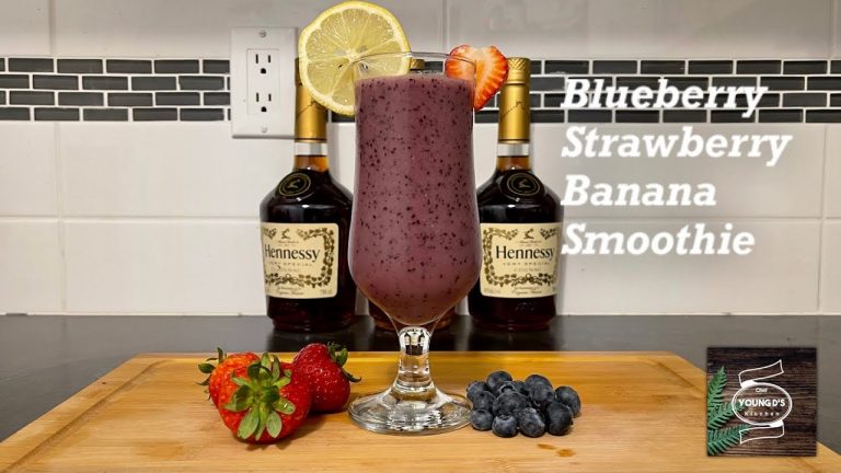 Blueberry Strawberry Banana Smoothie | Tasty Healthy Refreshing