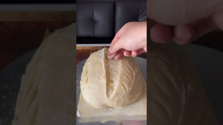 Scoring sourdough bread #shorts