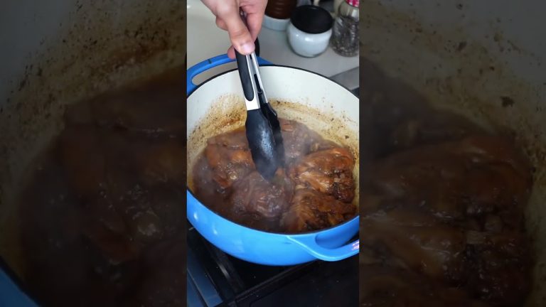 (Radioactive) Chicken Adobo from @morocooks