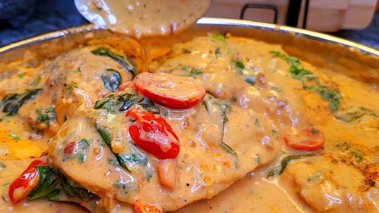 Creamy Chipotle Chicken Recipe | You Need To Try This | Simply Mamá Cooks