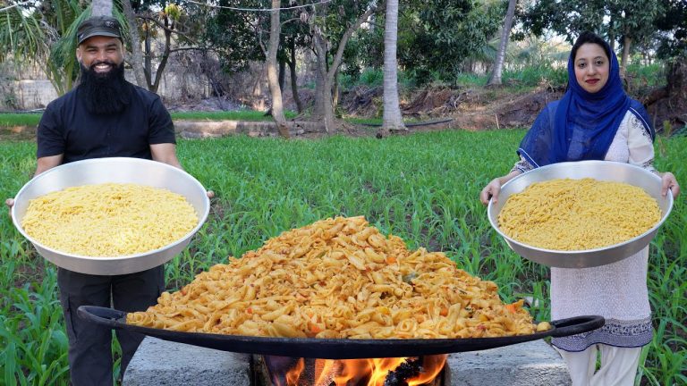 Daily Village Life: Husband and Wife cooked Chicken Pasta for poor kids | Heartwarming Meal for All