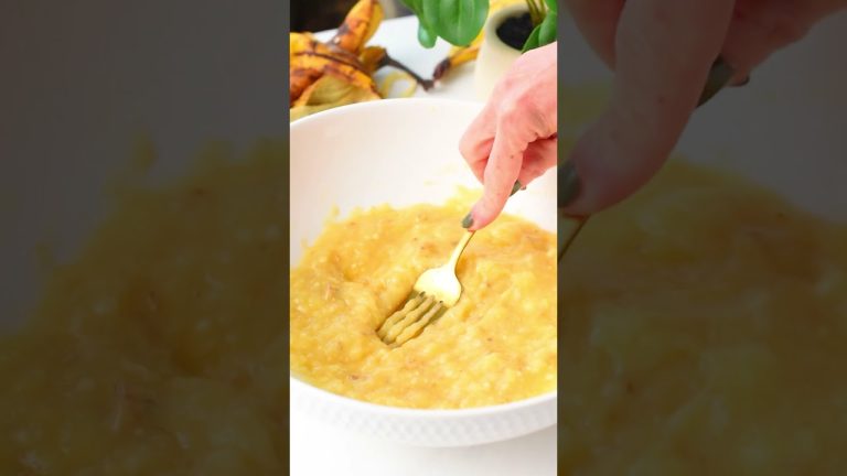 Ypu need 2 cup self-rising flour, 1 1/2 cup banana, 1 cup coconut cream #recipe #easyrecipe