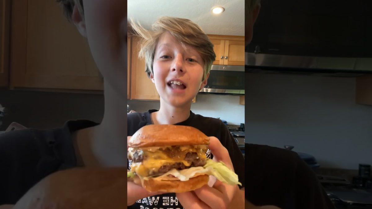 Cheeseburger! 🍔 #shorts #fyp #viral #cooking #food #recipe #chef #trending #burger #cheeseburger