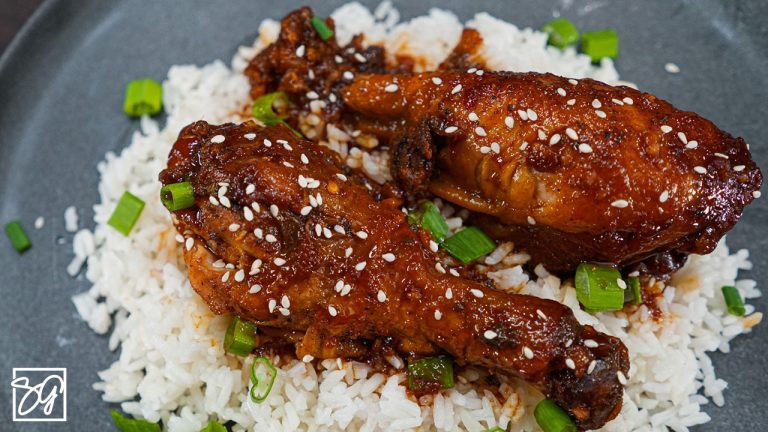 5 Ingredients to Heavenly Crockpot Chicken!