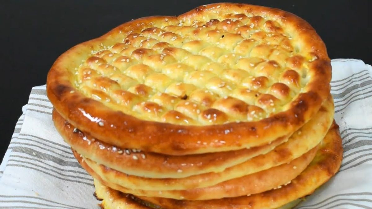 Roghni Naan Recipe On Tawa – Perfect Naan Bread Recipe – Roghni Naan Recipe without Tandoor and Oven