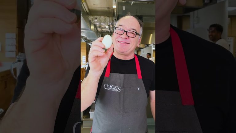 Does This Viral Peeling Trick Beat Our Method for Hard-Boiled Eggs? #Shorts