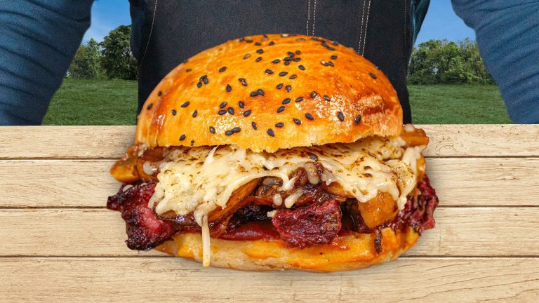 I made smoked Chuck Steak Pulled Beef on the barbecue with this Homemade Brioche Bun recipe