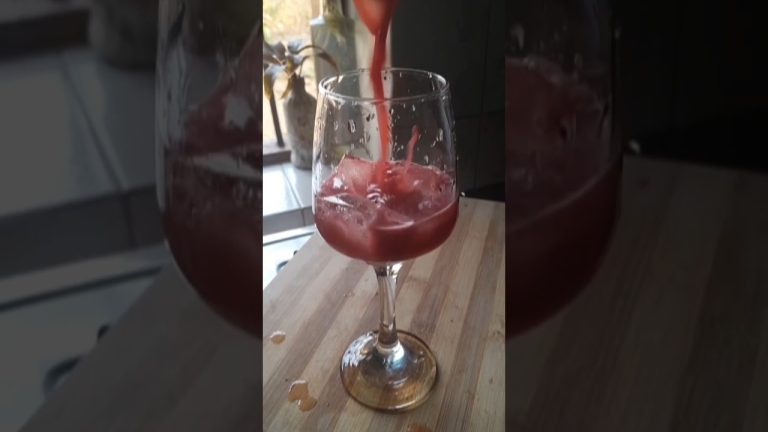 Try this watermelon juice🍉#juice #summerdrink #viral #shorts #rap #hiphop #music