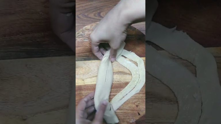 Viral #trending #easy #paratha #recipe #shorts #indianfood @Family Fusion