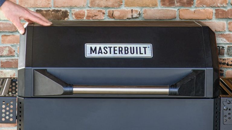 First Look at the New Masterbuilt AutoIgnite Grill and Garvity fed Smoker